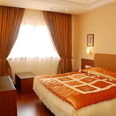 Hotel Deepa Comforts Mangalore Exterior photo