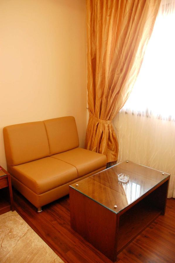 Hotel Deepa Comforts Mangalore Exterior photo