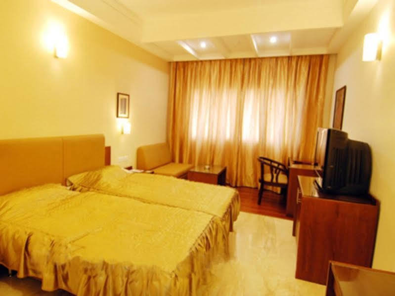 Hotel Deepa Comforts Mangalore Exterior photo